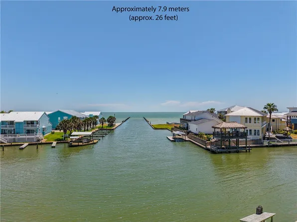 109 Glass Ave, Rockport, TX 78382