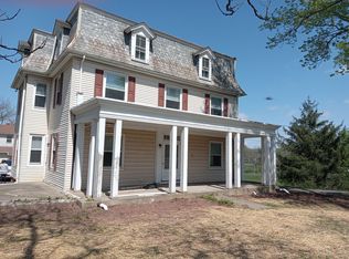 1000 S Broad St, Lansdale, PA 19446