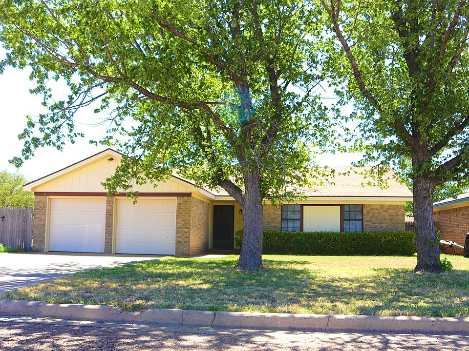 1st image of 2706 Navasota Dr