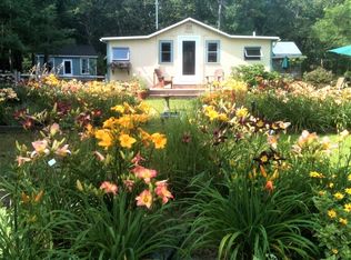 2 Helminth Ave, Wareham, MA 02571