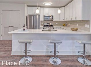 1212 Vine Ave #2C, Park Ridge, IL 60068