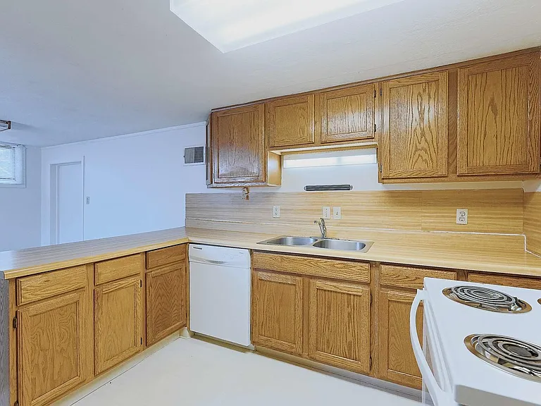 1338 Otoe St — Photo 13