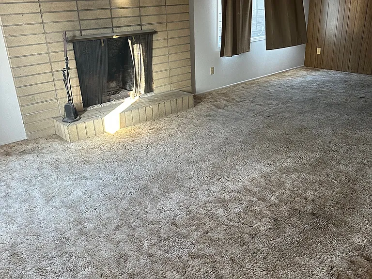 477 SE Chadwick St #1 — Photo 7
