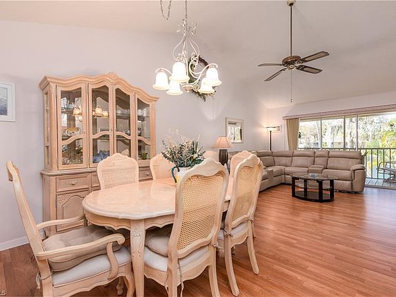 5th image of 5702 Woodmere Lake Cir #E-202