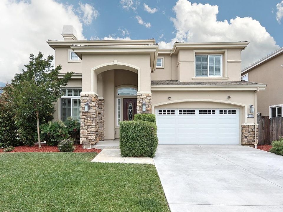 1st image of 2141 Taft Ln