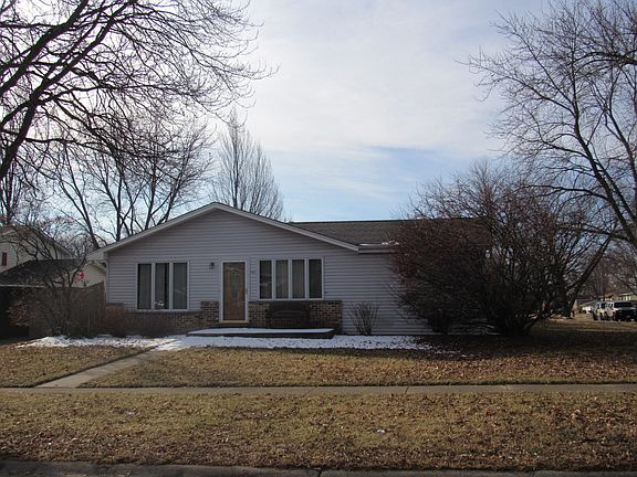 2nd image of 1614 Carlton Ct