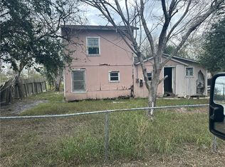 713 Rosita St, Sinton, TX 78387