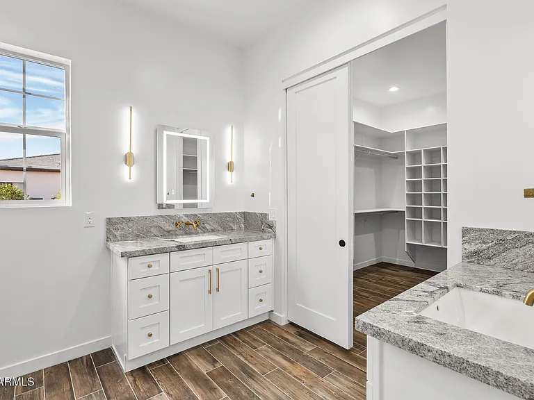 22926 W La Mirada Dr — Photo 36