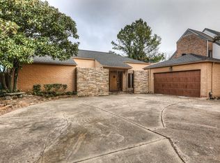 11306 Cedar Creek Dr, Houston, TX 77077