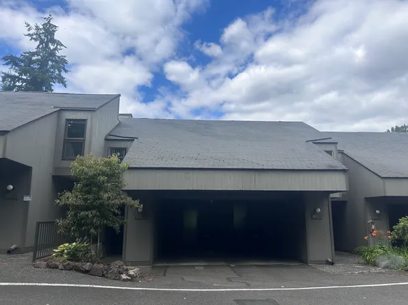 13832 NE 66th St APT 604, Redmond, WA 98052
