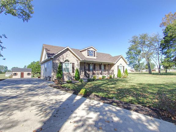 2nd image of 159 Patriot Cir