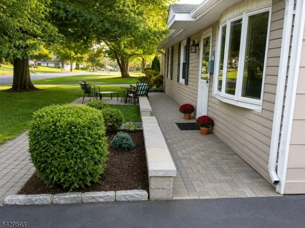 53 Harry Rd, Bridgewater Twp., NJ 08807