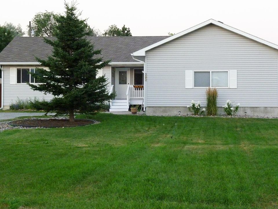 Front Yard & House