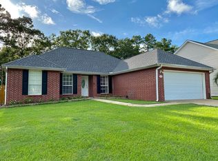 2229 Rue Beaux Chenes, Ocean Springs, MS 39564