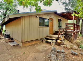 90 Berry Ln, Junction City, CA 96048