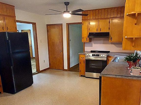3rd image of 4268 Copenhaver Ln