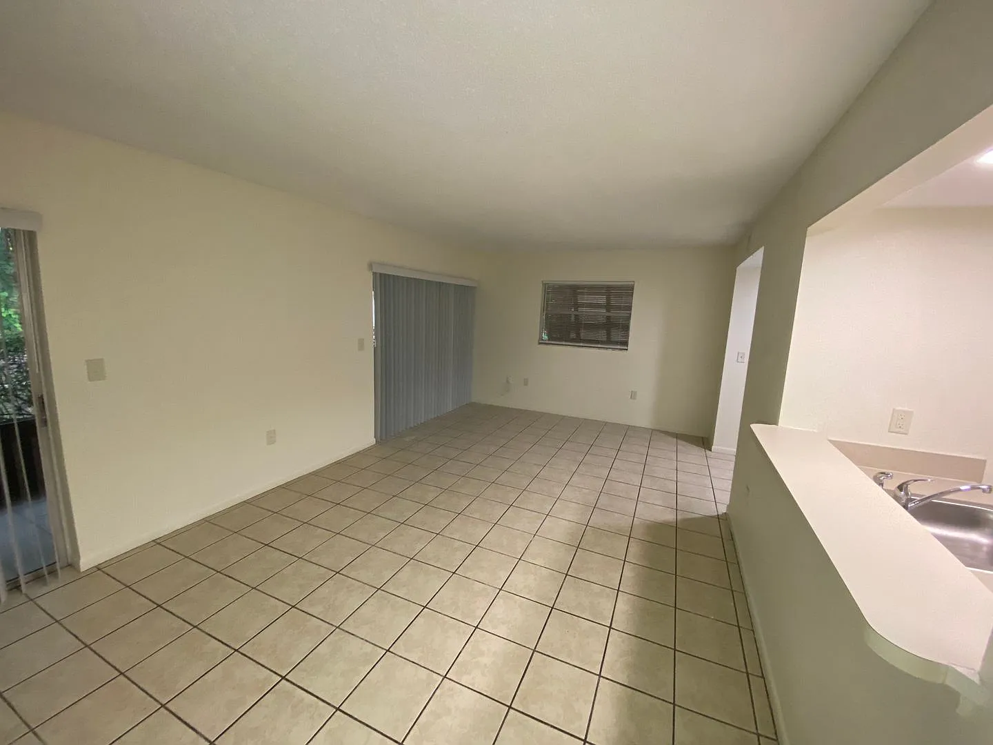 Two bedroom two bath First floor condo in Deltona — Photo 4