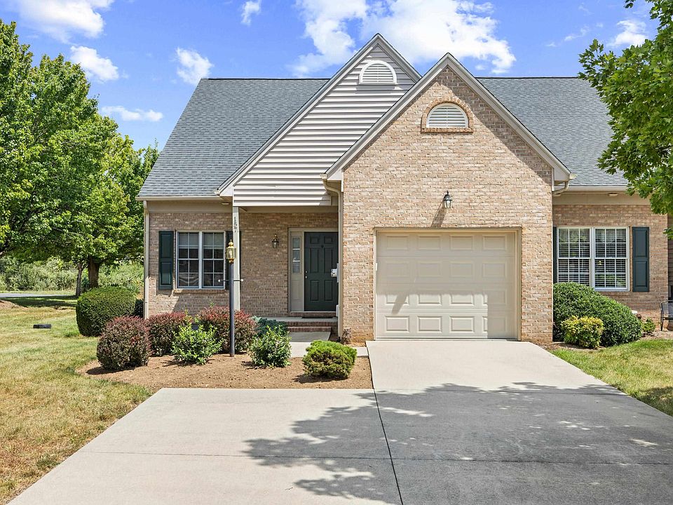 1st image of 157 Bryant Dr
