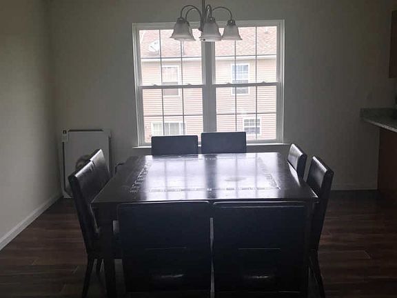 4th image of 43 Pepperwood Dr