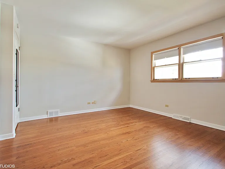 8732 W North Ter — Photo 6