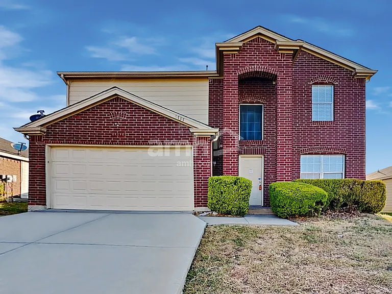6735 Ambercrest Dr — Photo 1