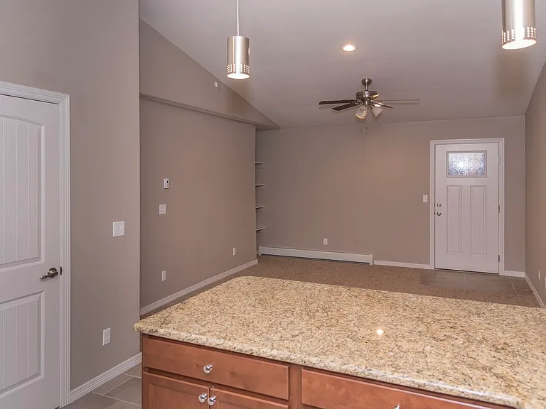 521 Murphy Dr #B — Photo 11