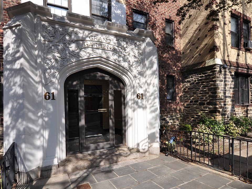 1st image of 61 W Grand St APT 4K