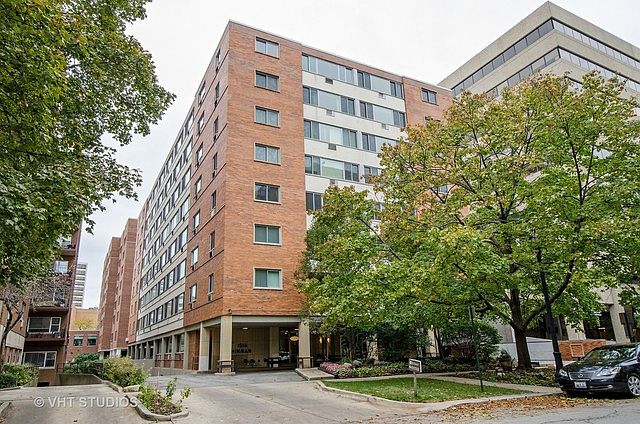 1st image of 1516 Hinman Ave APT 402