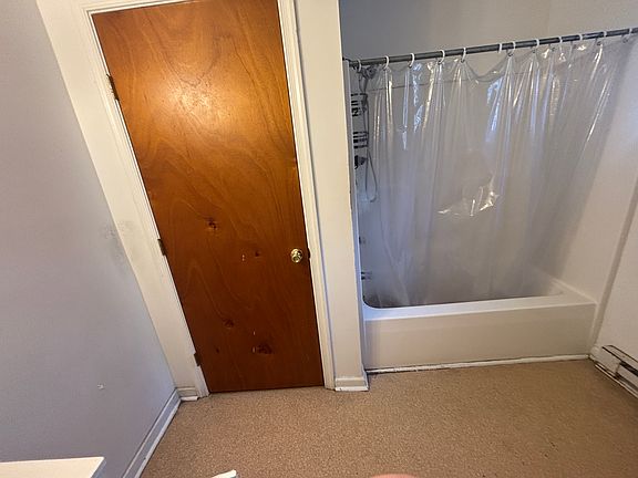 5th image of 524 E Church St #2