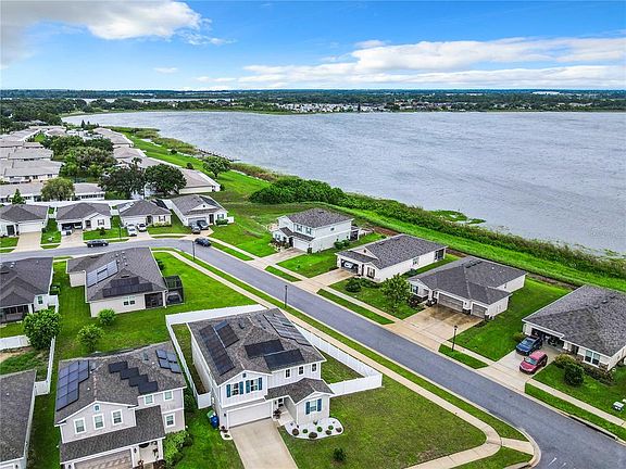 4th image of 592 Lake Smart Blvd