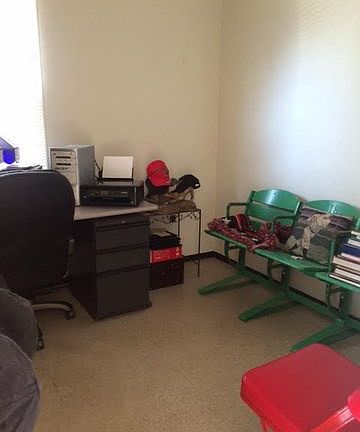 5th image of 3334 N Orange Ave