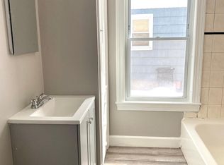 259 South St #1L, Fitchburg, MA 01420