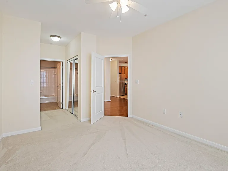 2655 Prosperity Ave #239 — Photo 13