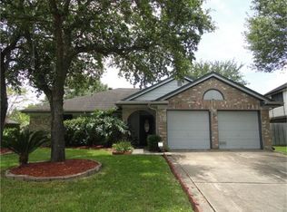 2519 Chestnut Cir, Pearland, TX 77584