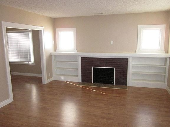 4th image of 1097 Bresee Ave