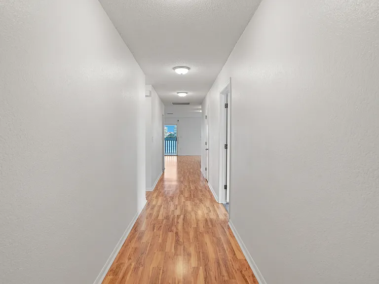 7845 Boca Ciega Dr — Photo 19