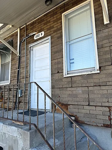 332 S University St Photo 1