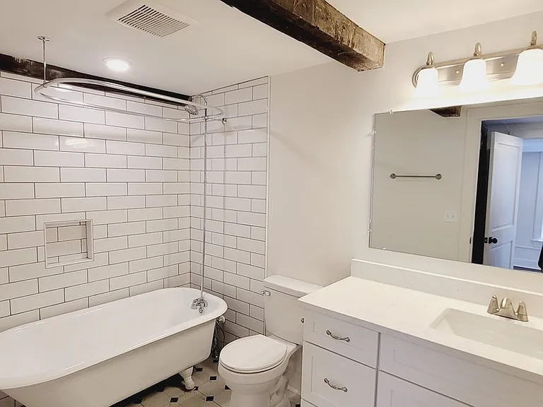 2237 Rivermont Ave — Photo 5
