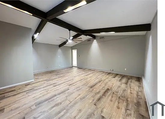 2102 Richwood Dr — Photo 10
