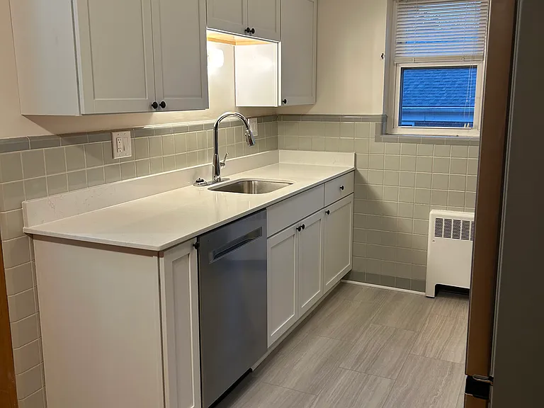 6098 Dryden Ave #3 — Photo 1