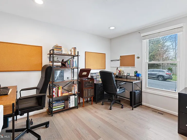 7313 Torran Rocks Way — Photo 13