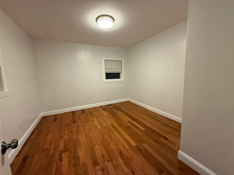 23 Myrtle St #1 — Photo 7