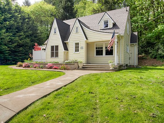 3rd image of 541 Piedmont Ave NW