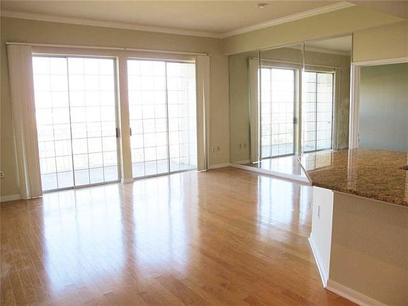 5th image of 3225 Turtle Creek Blvd APT 1803