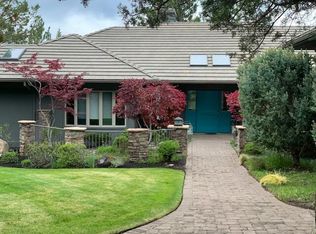 2649 Starview Dr, Bend, OR 97703