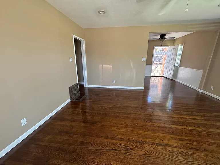 3265 N Park Ln — Photo 6