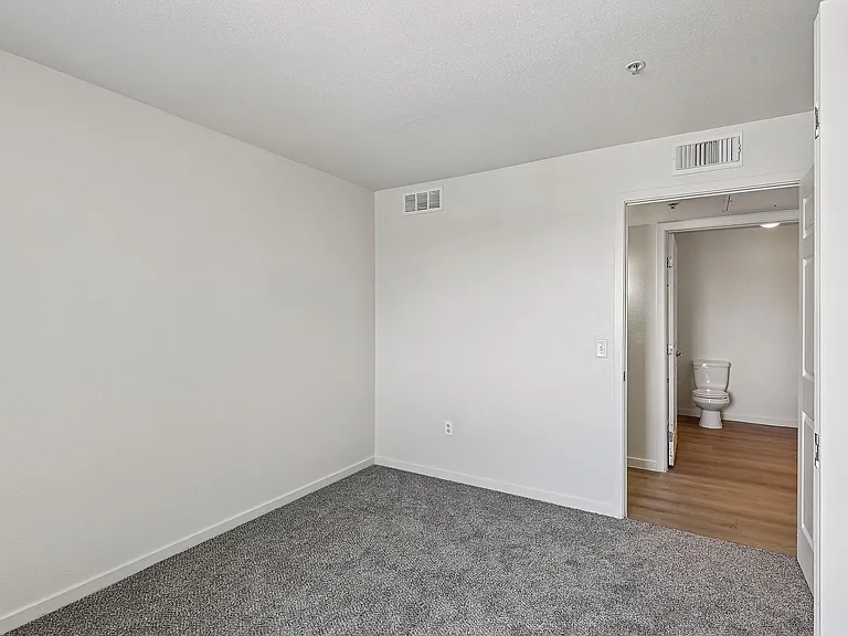 57-web-or-mls-unit B216-029