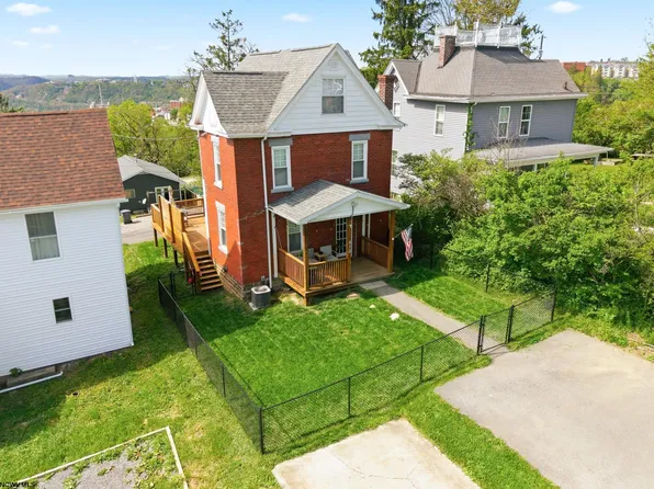 612 Clinton Ave, Morgantown, WV 26505