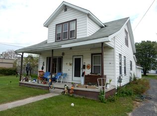 209 Pearl St, Manistique, MI 49854