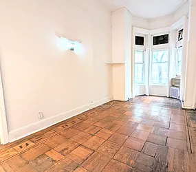 Rented by Manhattan Spaces